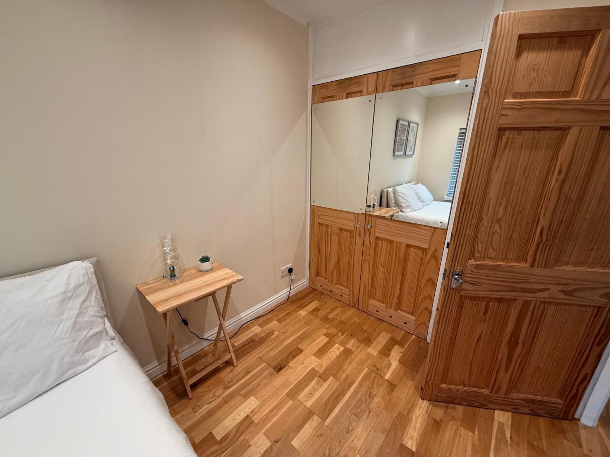 Two Bedroom Flat In The Heart Of Londra Dış mekan fotoğraf